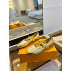 Louis Vuitton Flat Shoes